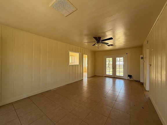 5th image of 400 W Fredricks St APT C