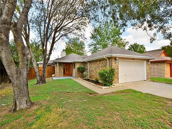 2nd image of 1220 Ivybridge Dr