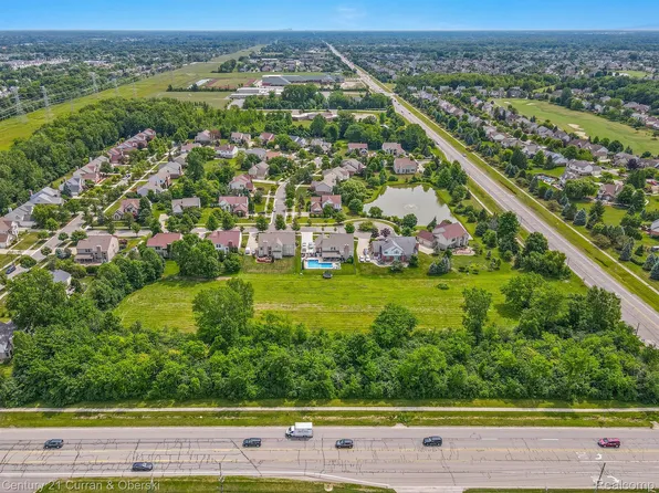 46820 Cherry Hill Rd, Canton, MI 48187