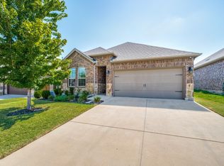 3020 Aransas Ave, Aubrey, TX 76227