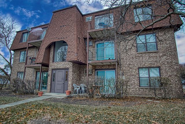 1st image of 1535 S Ardmore Ave #2C