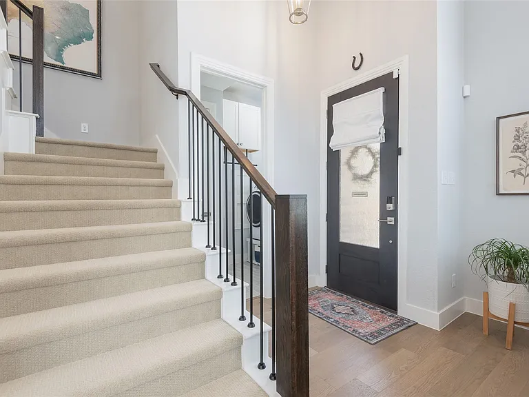 2712 Fiddler Way — Photo 8