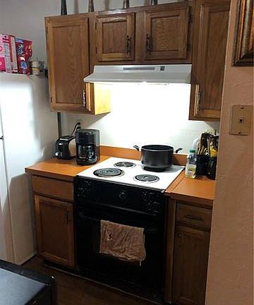 3rd image of 2200 Wildbriar Dr