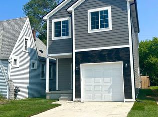 92 W Muir Ave, Hazel Park, MI