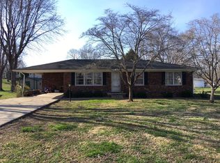 137 Sunset Cir, Cadiz, KY 42211