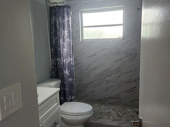 4th image of 305 San Marco Ave APT 1