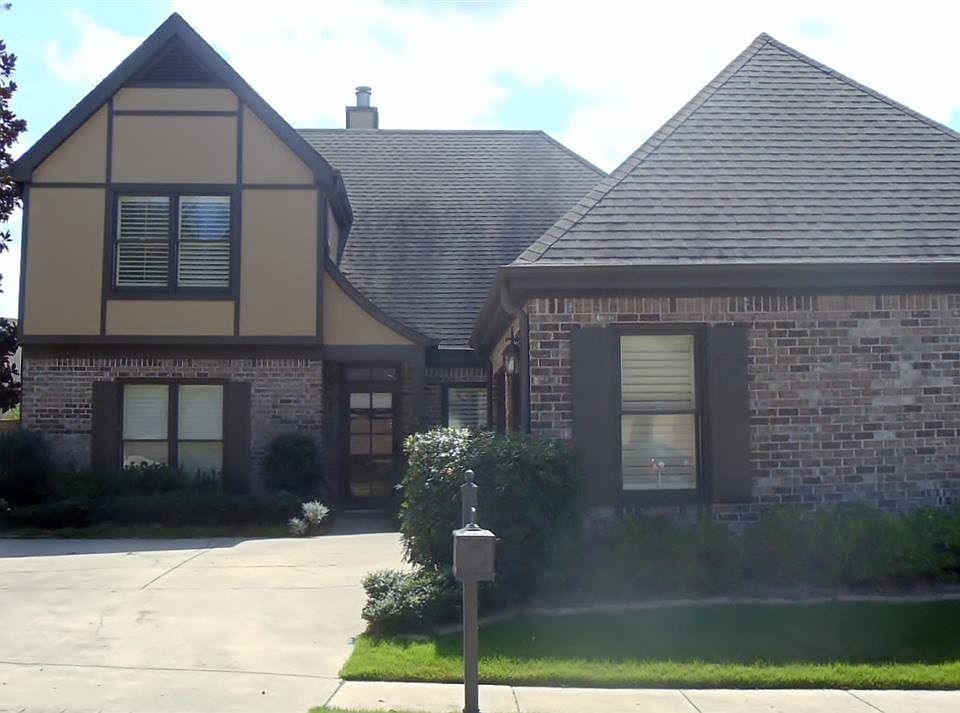 1st image of 2321 River Grand Dr