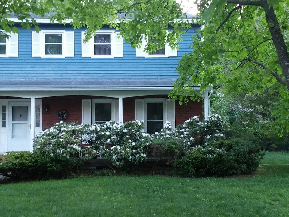 1st image of 52 Helen Dr
