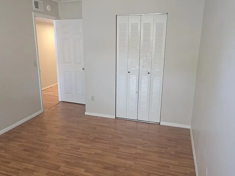 367 W Rosewood Ln — Photo 11
