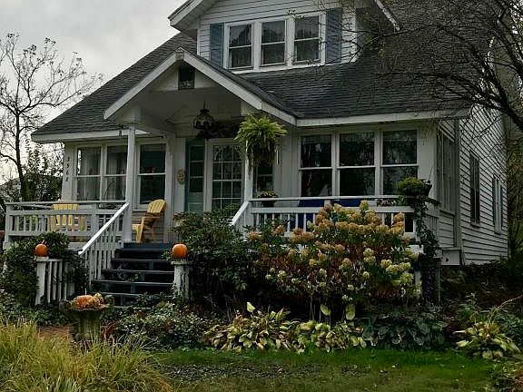 3rd image of 3968 Van Buren St