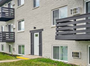 Pleasant Creek 1-2 Bedroom Apartments, Indianapolis, IN 46227