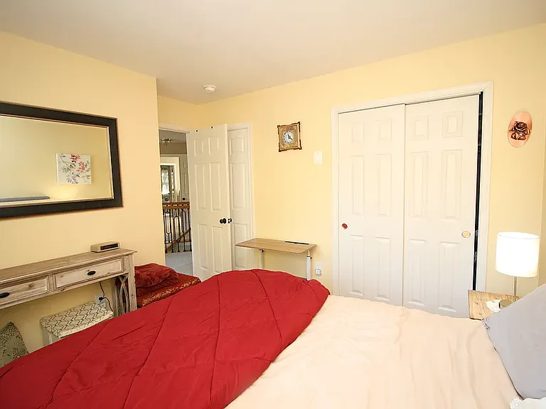 11214 Winding Brook Ln — Photo 6