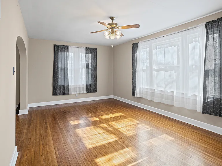 113 Orchard Dr — Photo 10