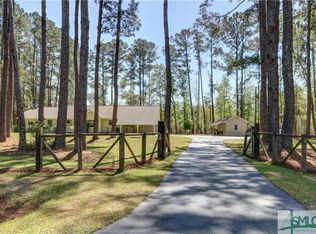 559 Briarwood Rd, Guyton, GA 31312