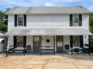 223 2nd Ave #B, Newry, SC 29665