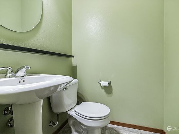 5th image of 1209 52nd Street NE #1502
