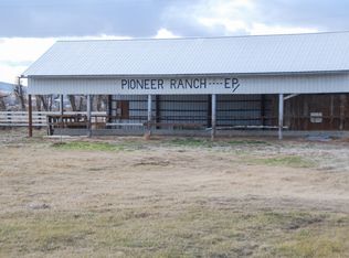 906 Pioneer Ln, Union Gap, WA 98903