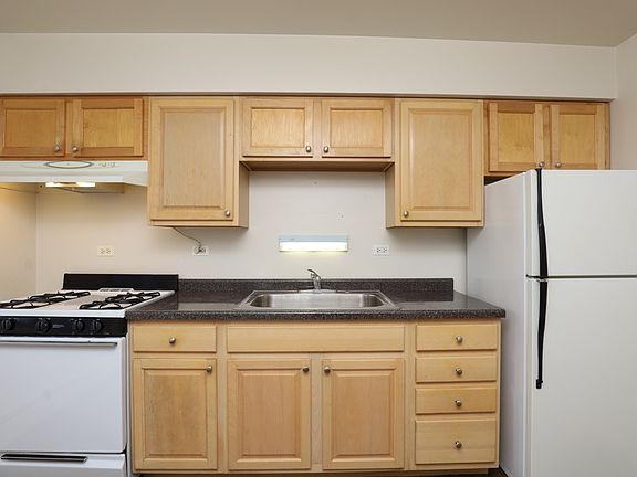 4th image of 4915 Church St APT 3F