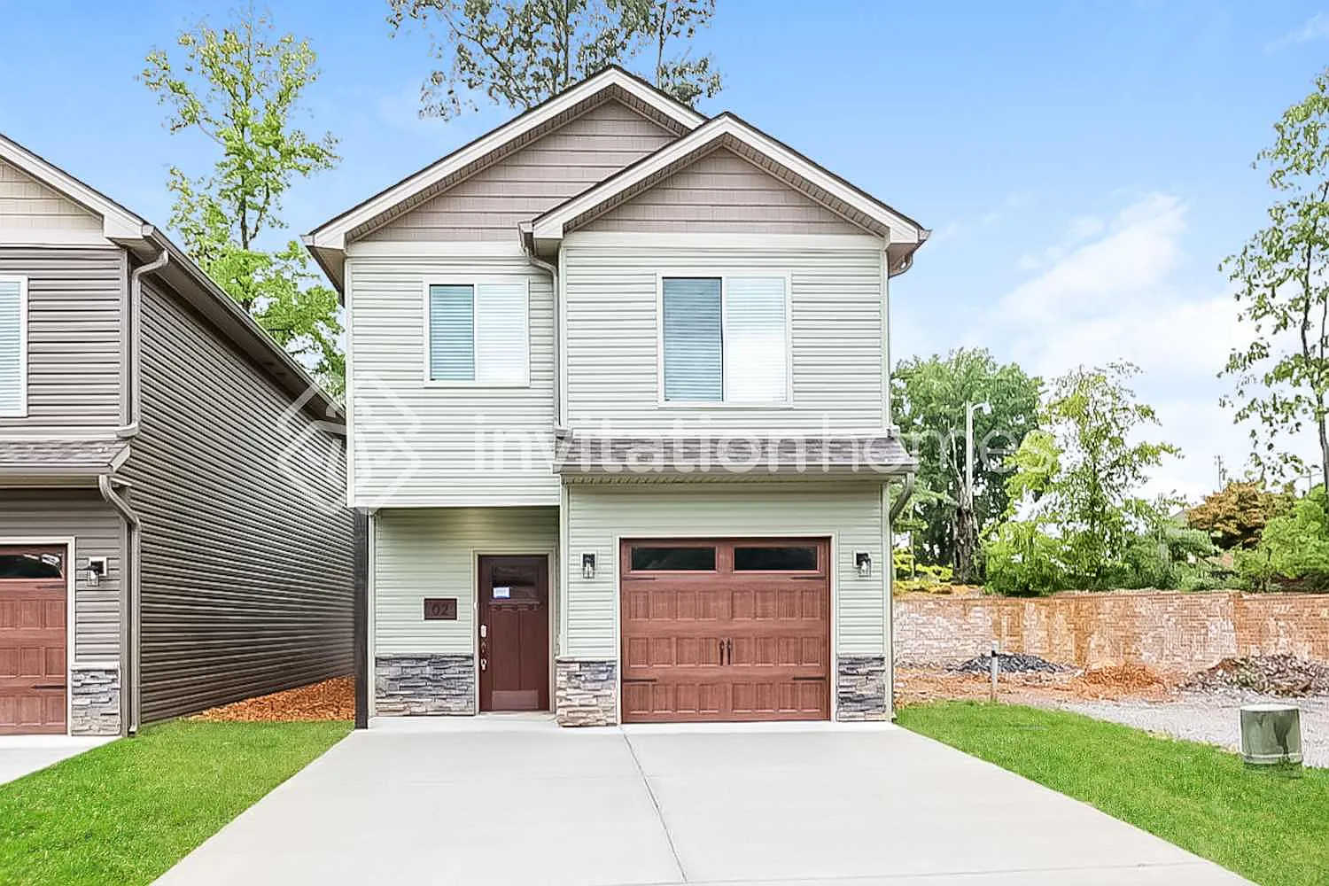 211 Golf Club Ln #2 Springfield, TN 37172 — Photo 1