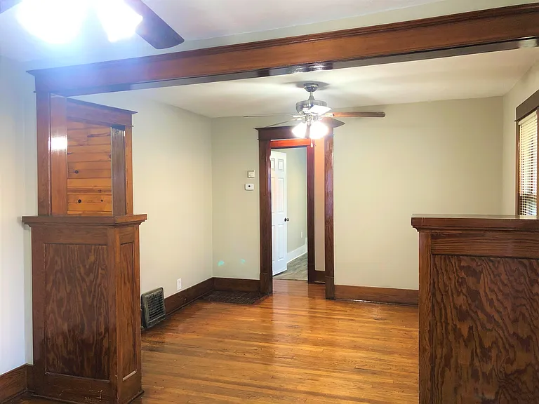 2518 S 46th Ave — Photo 4