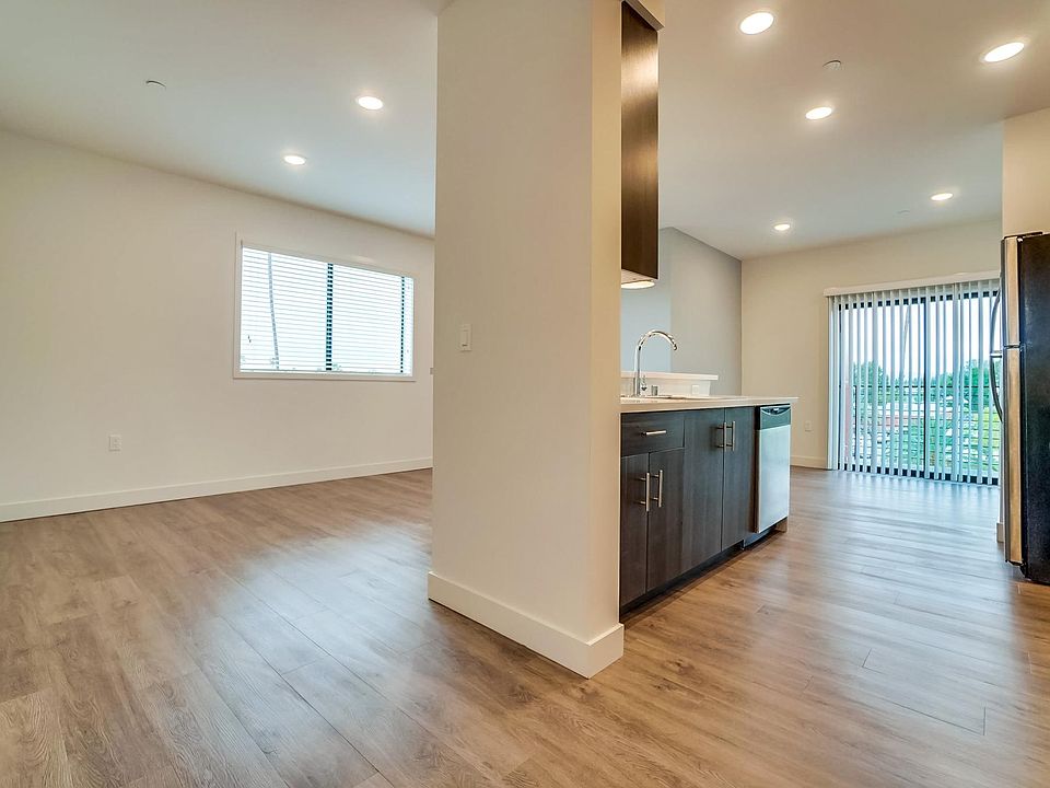 1st image of 16836 Sherman Way #306