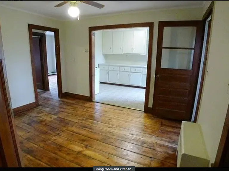 57 North St #2R — Photo 2