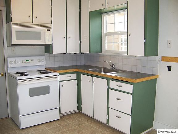 2nd image of 1362 Franklin St NW