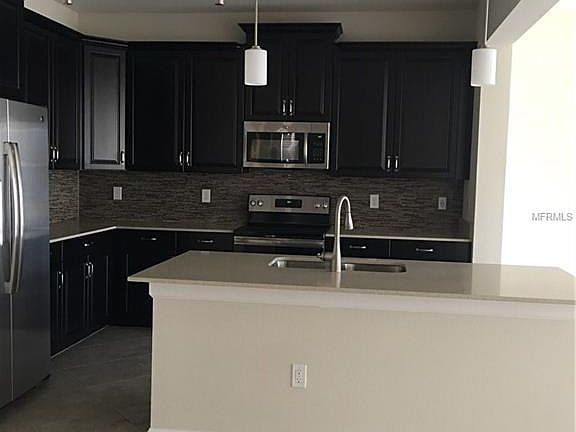 4th image of 15278 Evergreen Oak Loop