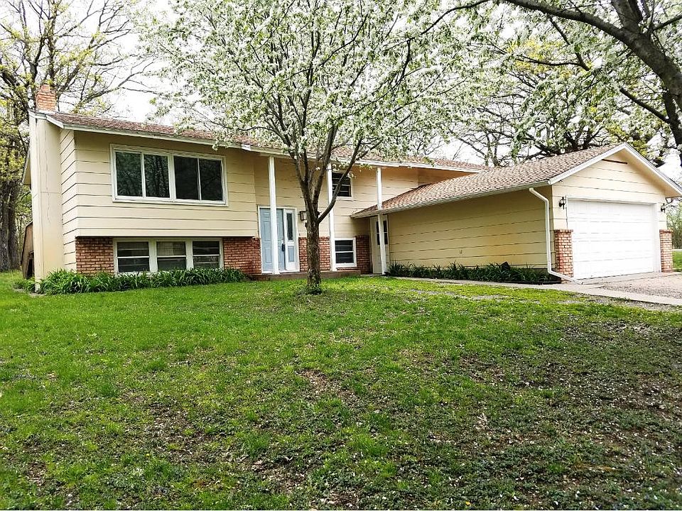2nd image of 14514 County Road 30 NW