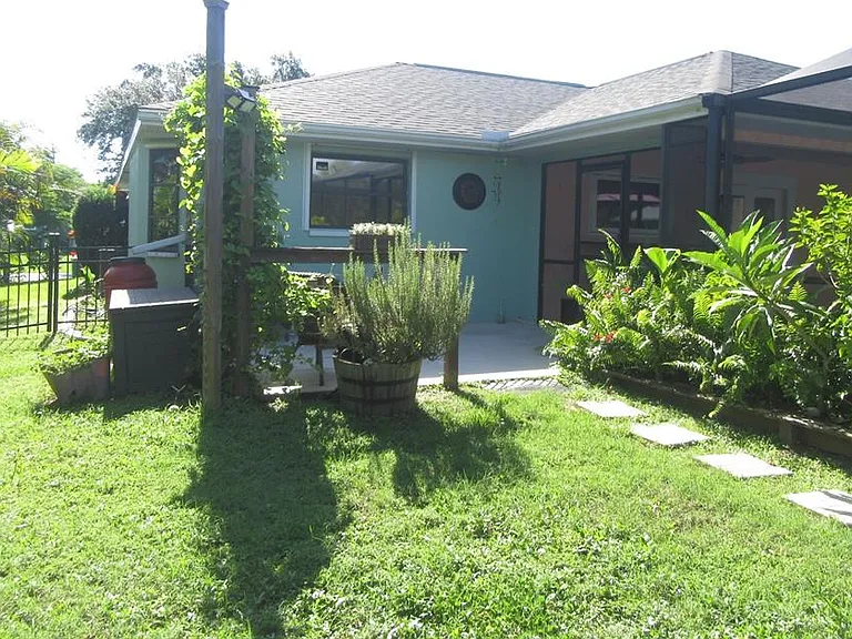4059 Michel Tree St — Photo 32