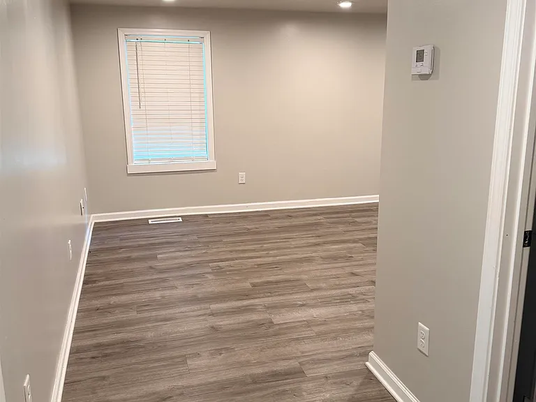8551 Griffin Ave — Photo 18