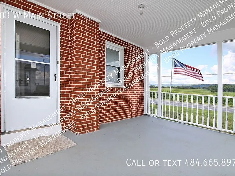 303 W Main St — Photo 2