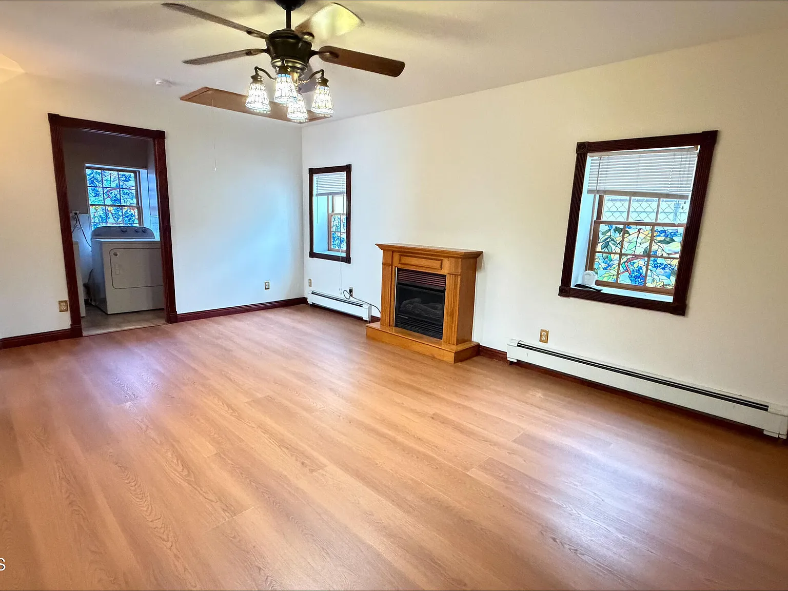 3 bed, 1512 sqft, $2,975 — Photo 4