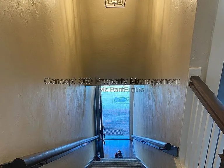 1144 E Appleton St #2 — Photo 4