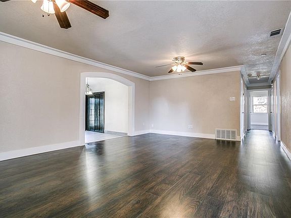 5th image of 10422 Brockbank Dr