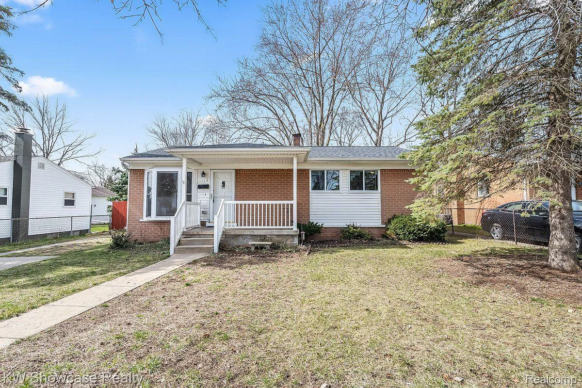 1113 Odessa Dr photo 1