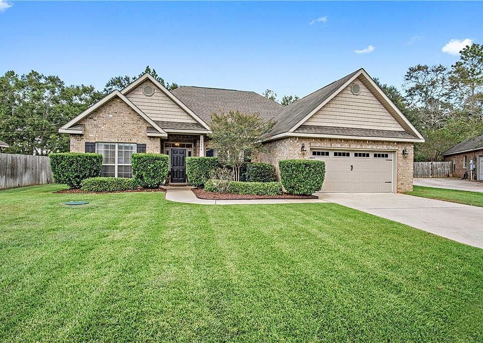 1st image of 10292 Chesterfield Dr E