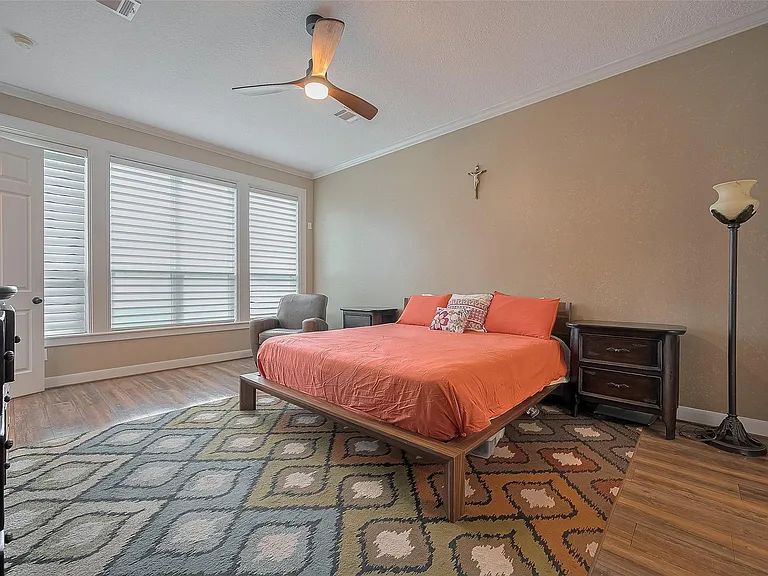 11826 Legend Manor Dr — Photo 17