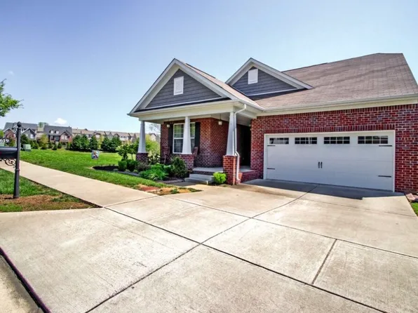 1619 Stonewater Dr, Hermitage, TN 37076