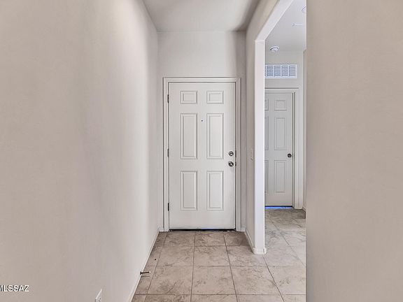 2nd image of 901 W Calle El Teclado