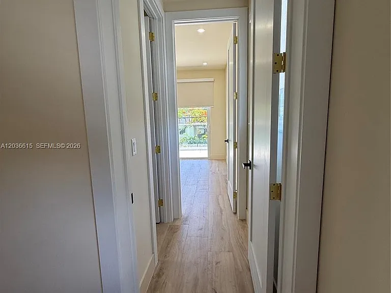 3326 Elizabeth St — Photo 42