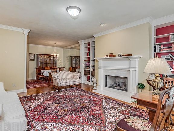 3rd image of 2412 Saint James Lndg