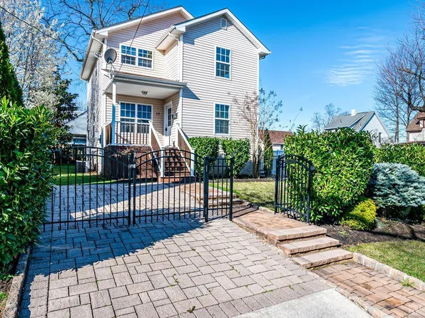 14 Amherst St, Highland Park, NJ 08904