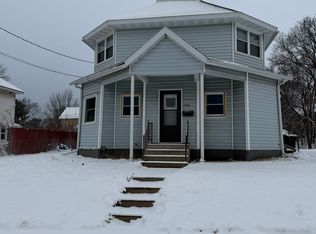 1410 E Madison St #B, Eau Claire, WI 54703