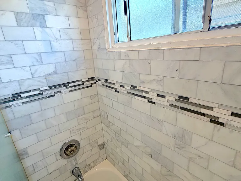 1433 9th St #F — Photo 23