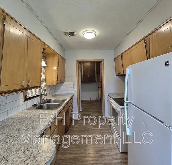 2316 W Wildwood Rd — Photo 7