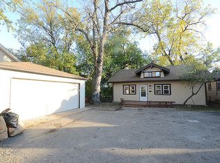 349 W Palatine Rd, Palatine, IL 60067