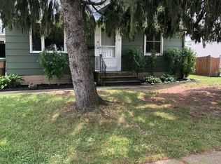 95 Beale Ave, Cheektowaga, NY 14225