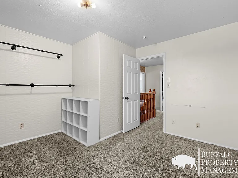 1210 W 100 S — Photo 38