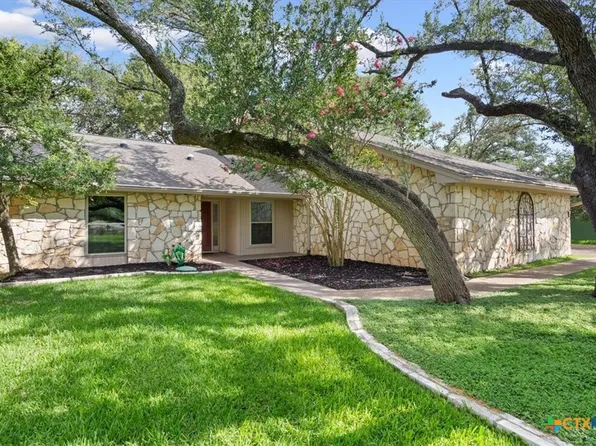 1910 Old Mill Rd APT 1, Salado, TX 76571